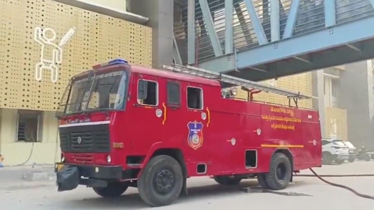 Fire breaks out at Niloufer Government Hospital, prompt evacuation averts casualties