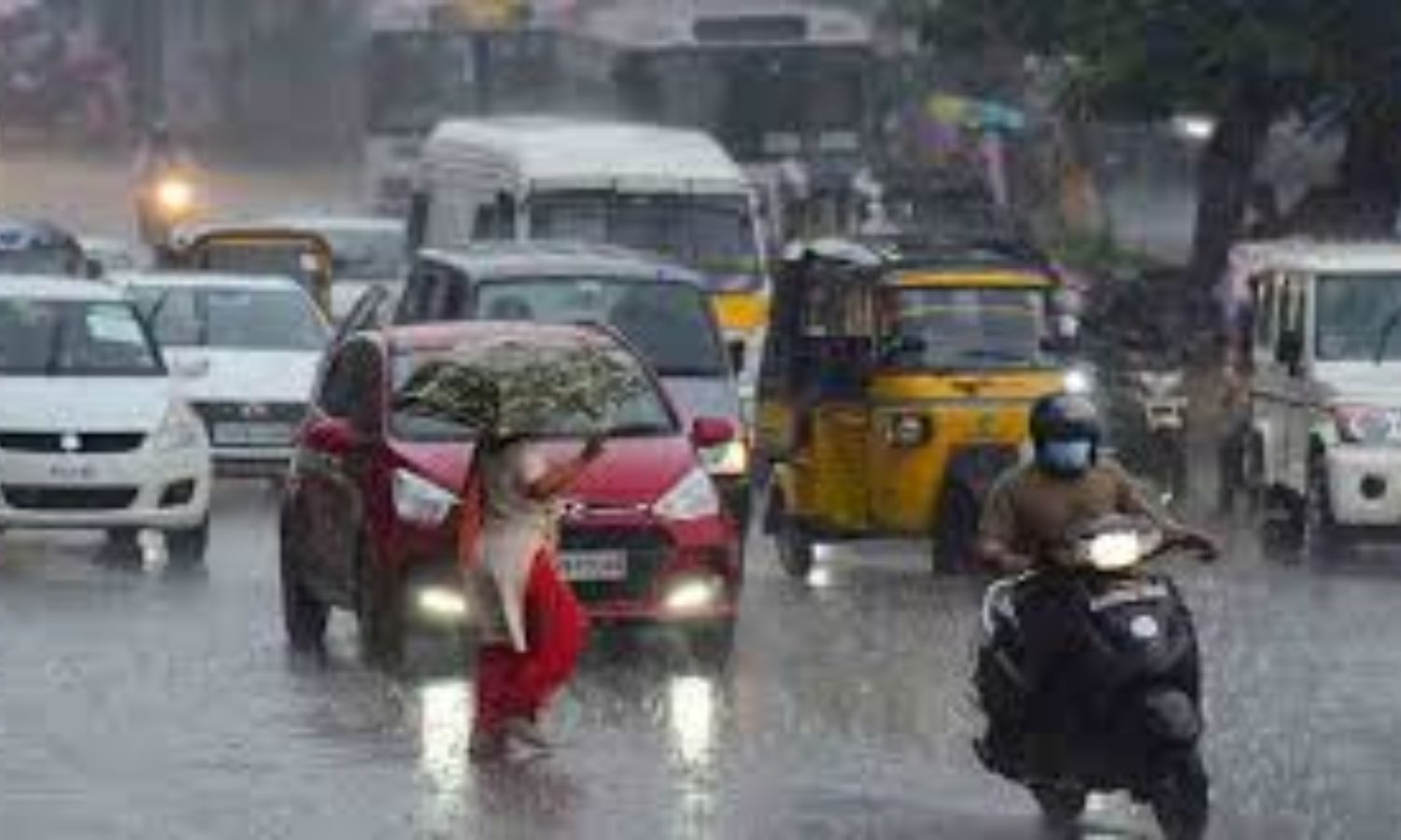 Heavy Rainfall In Hyderabad Brings Relief From Heatwaves