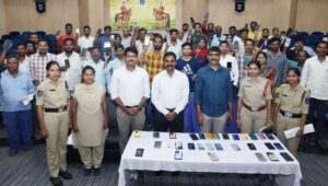 Cyberabad police recover 60 stolen, lost mobile phones in 20 Days