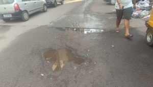 Urdu Galli residents demand fix for pothole-plagued road